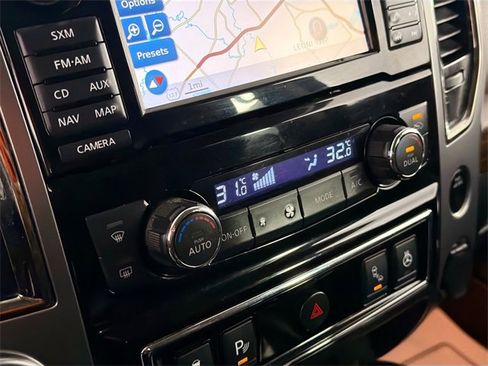 Used 2018 Nissan Titan Platinum Reserve image 15