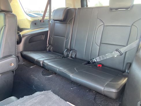 Used 2019 GMC Yukon XL SLT image 20