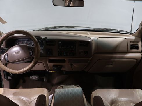 Used 1999 Ford F350 Lariat image 17