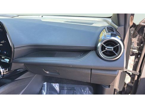 Used 2024 Chevrolet Blazer EV LT AWD/4WD image 21
