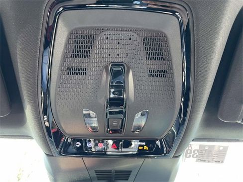 Used 2024 Cadillac Lyriq Tech image 26