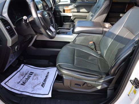 Used 2019 Ford F150 Lariat w/ FX4 Off-Road Package image 11