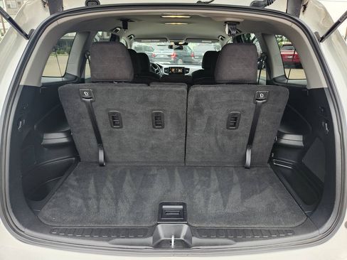 Used 2021 Honda Pilot EX image 28