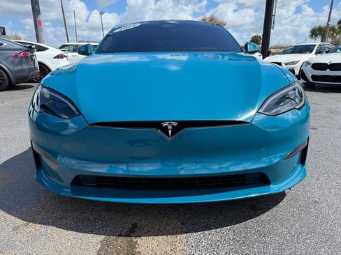 Used 2022 Tesla Model S Plaid image 2