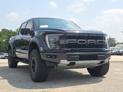 Used 2022 Ford F150 Raptor w/ Equipment Group 801A High AWD/4WD image 8