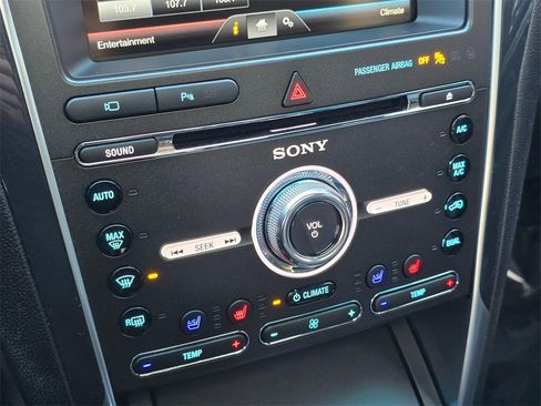 Used 2016 Ford Explorer Sport w/ Equipment Group 401A image 32