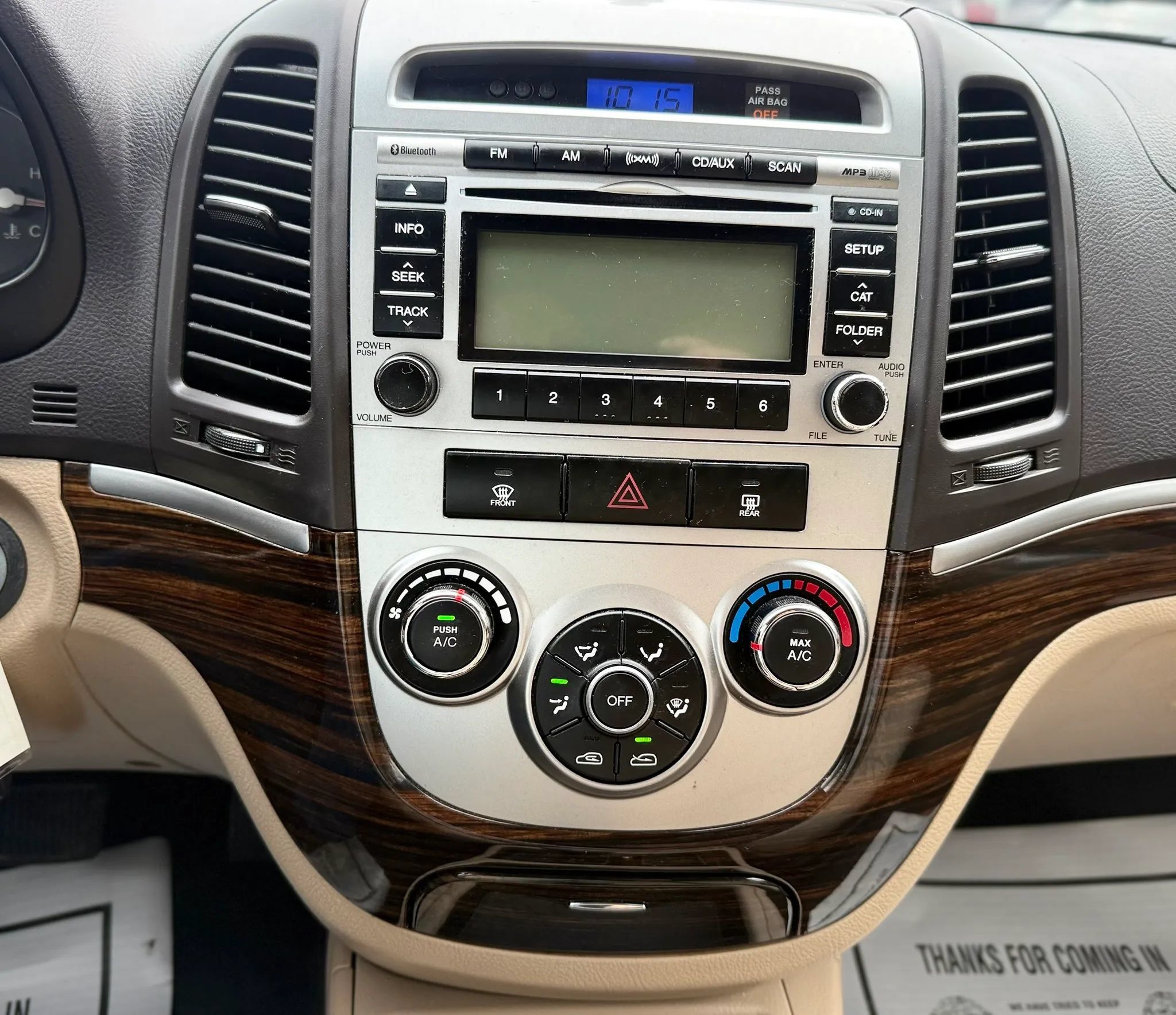 Used 2011 Hyundai Santa Fe GLS FWD image 16