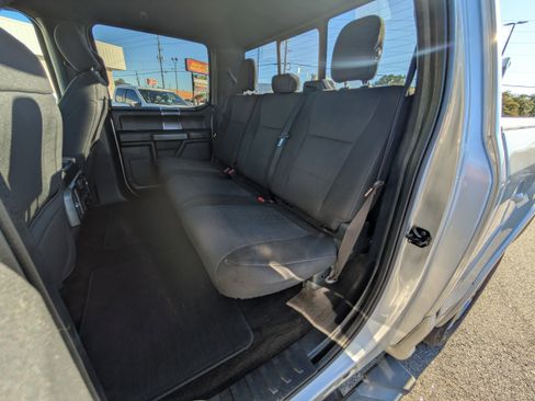 Used 2018 Ford F150 XLT w/ Equipment Group 302A Luxury image 12