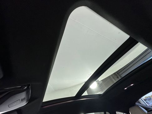 Used 2020 BMW X6 sDrive40i w/ Premium Package image 12