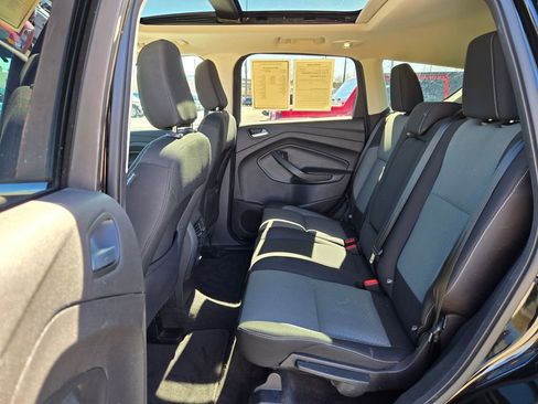 Used 2018 Ford Escape SE image 26