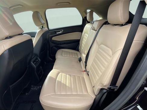 Used 2024 Ford Edge SEL image 22