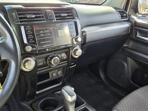 Used 2020 Toyota 4Runner TRD Off-Road image 22