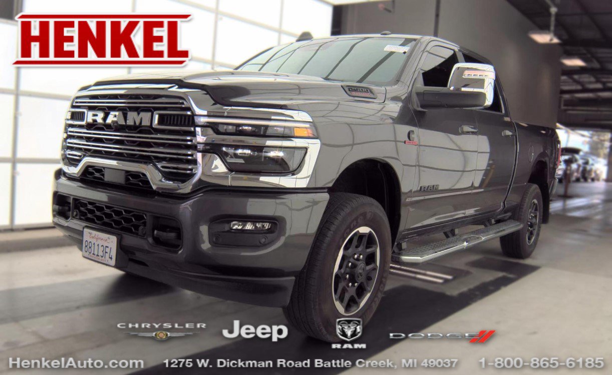 Used 2025 RAM 2500 Laramie AWD/4WD image 1