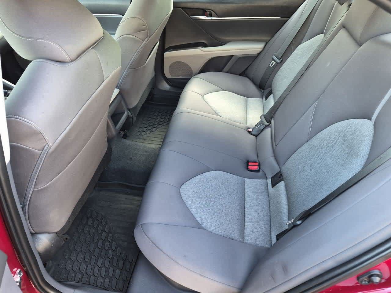 Used 2022 Toyota Camry LE w/ Audio Upgrade Package FWD image 20
