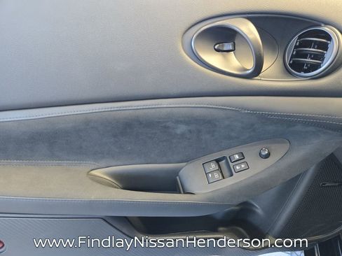New 2025 Nissan Z Performance w/ Floor Mat Package RWD image 14