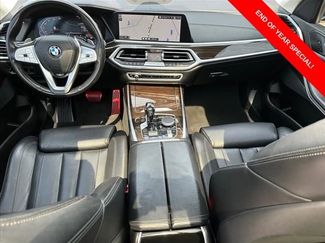 Used 2021 BMW X7 xDrive40i w/ Parking Assistance Package video 2