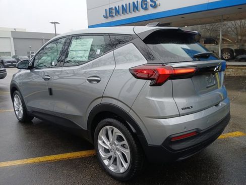 New 2027 Chevrolet Bolt LT w/ Comfort Package FWD image 5