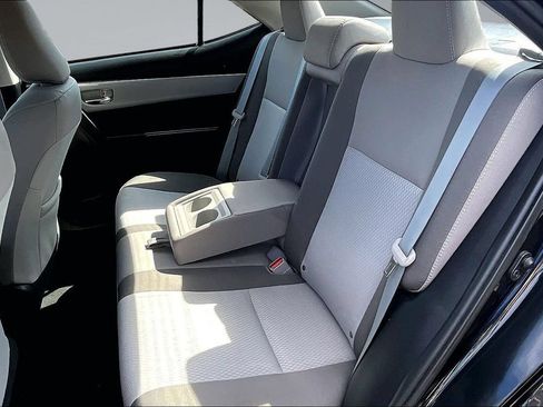 Used 2017 Toyota Corolla LE w/ Carpet Mat Package (TMS) FWD image 16