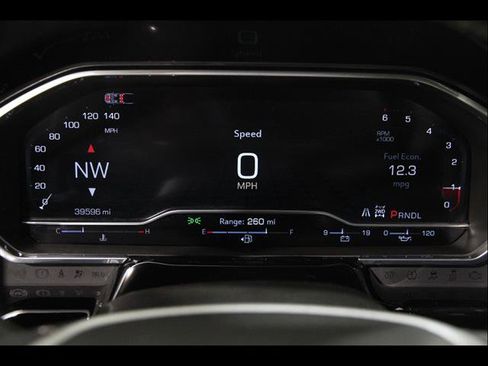 Used 2025 GMC Sierra 1500 SLT image 9