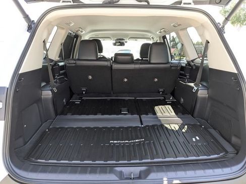 Used 2024 Toyota Grand Highlander FWD image 37