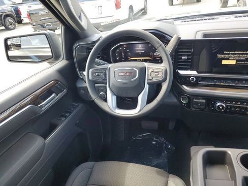 New 2026 GMC Sierra 1500 Elevation image 14