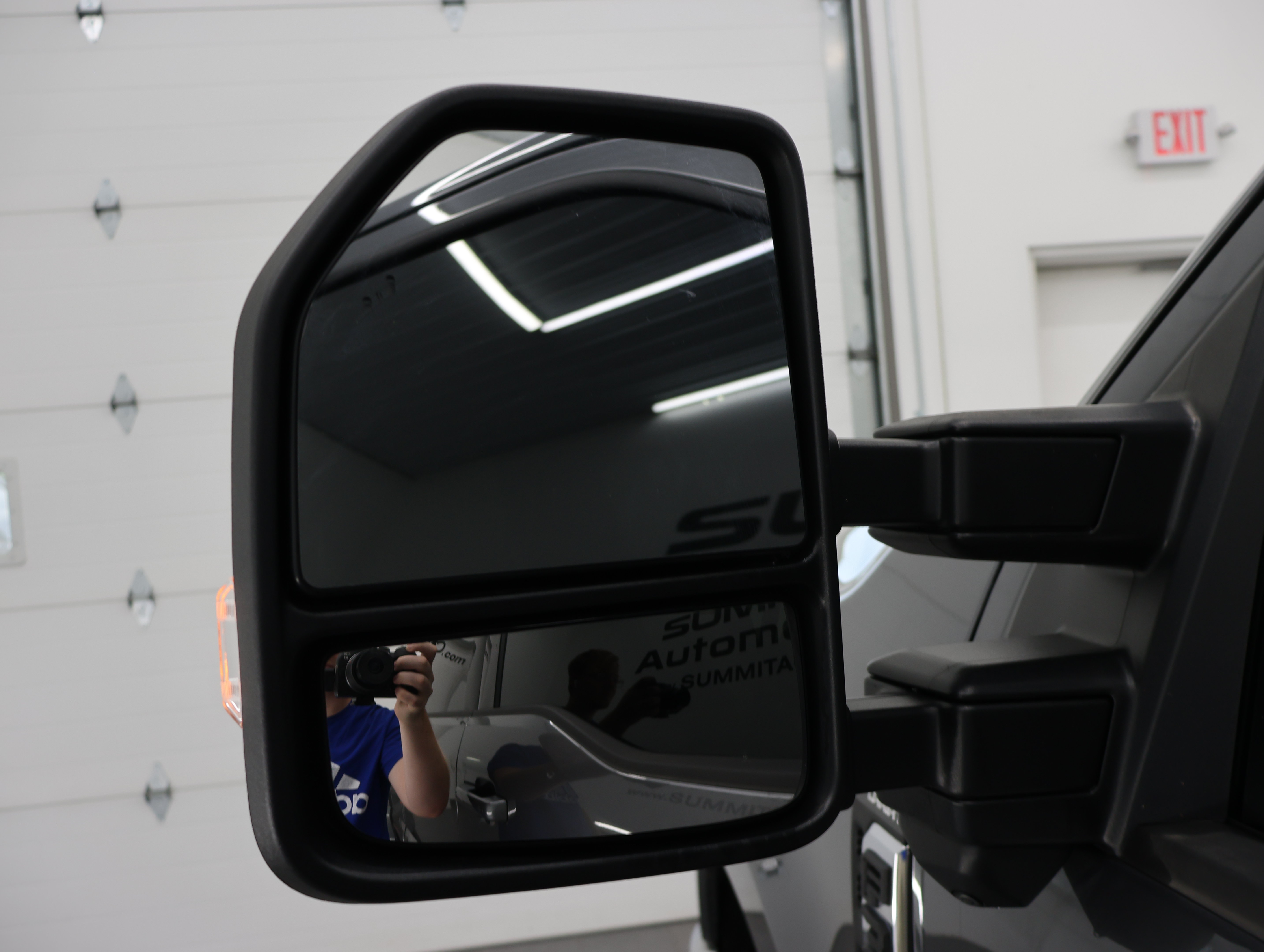 Used 2025 Ford F350 Lariat AWD/4WD image 43