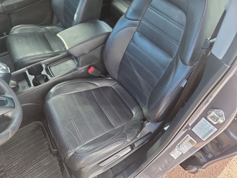 Used 2019 Honda CR-V LX image 13