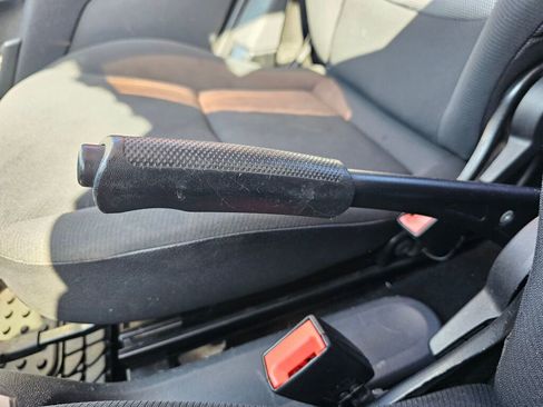 Used 2015 smart fortwo pure image 26