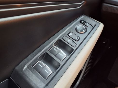 Used 2024 Honda Accord EX image 12
