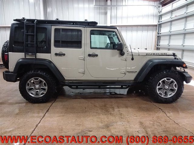 Used 2017 Jeep Wrangler Unlimited Rubicon AWD/4WD image 3