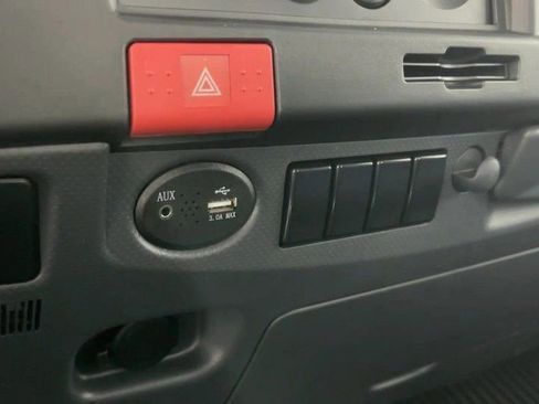 New 2025 Chevrolet Low Cab Forward image 19