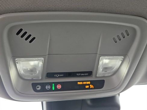 Used 2024 Chevrolet Malibu LT image 24