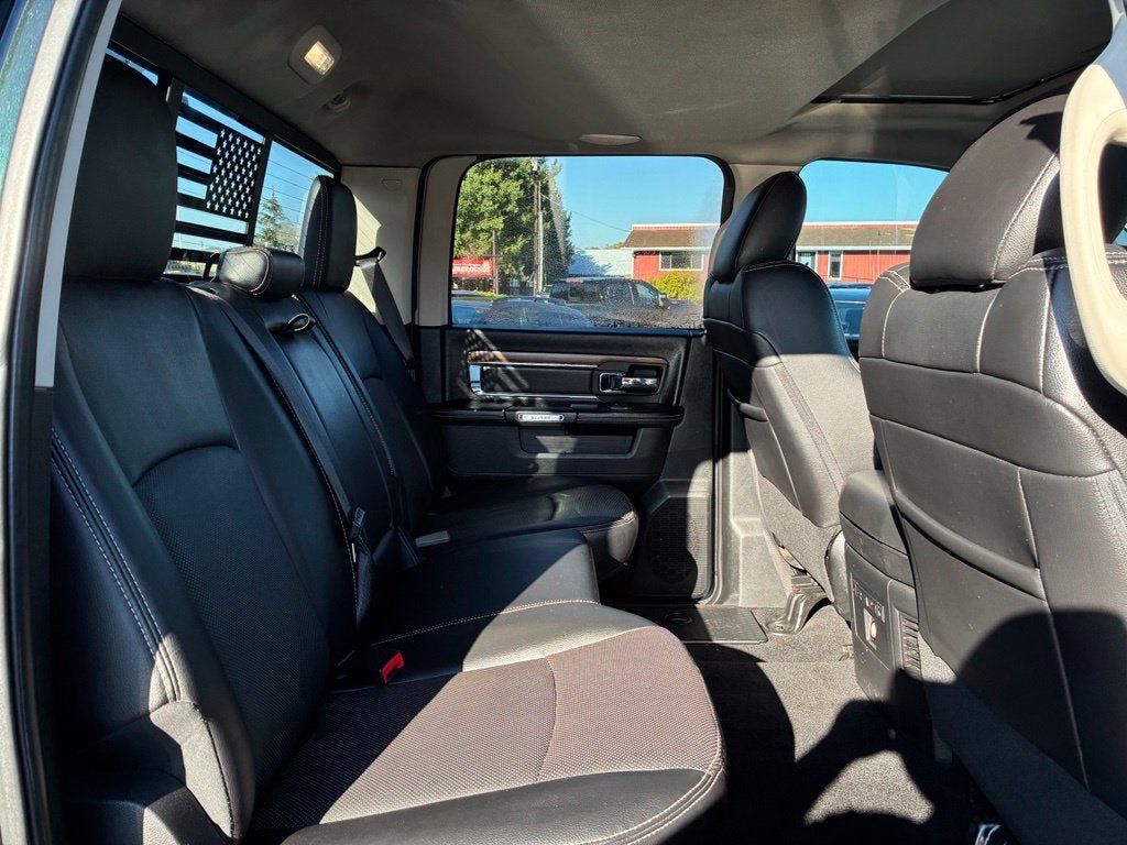 Used 2017 RAM 1500 Laramie w/ Convenience Group AWD/4WD image 13