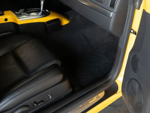 Used 2006 Chevrolet SSR w/ Preferred Equipment Group image 52