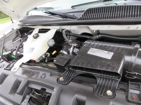 Used 2018 GMC Savana 2500 Extended w/ Driver Convenience Package RWD image 38