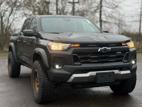 Used 2024 Chevrolet Colorado Trail Boss w/ Advanced Trailering Package image 6