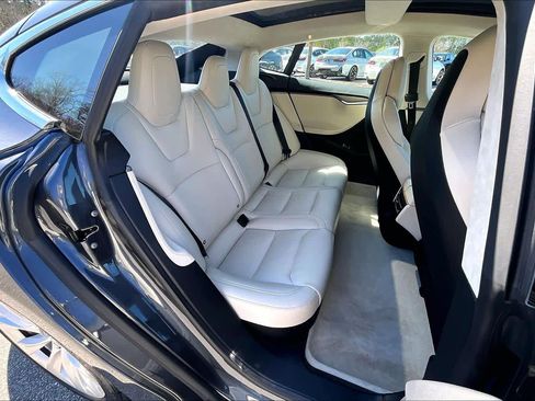Used 2018 Tesla Model S 75D image 20