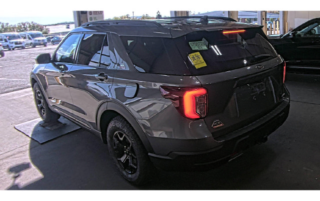 Used 2023 Ford Explorer Timberline w/ Timberline Technology Package AWD/4WD image 5