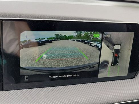 New 2025 Nissan Kicks SR w/ SR Premium Package image 12