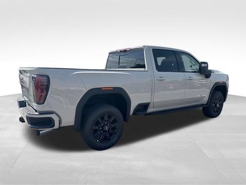 New 2026 GMC Sierra 2500 AT4 w/ AT4 Premium Plus Package AWD/4WD image 5
