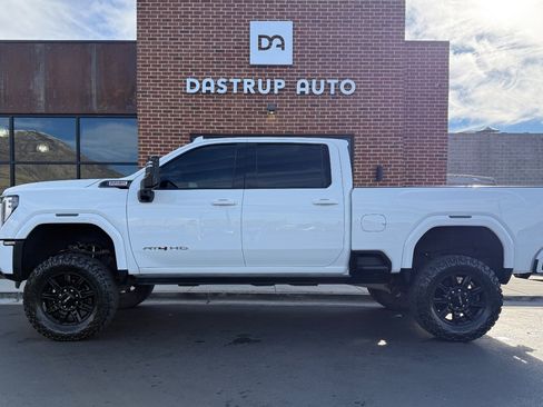 Used 2024 GMC Sierra 2500 AT4 w/ AT4 Premium Plus Package image 31