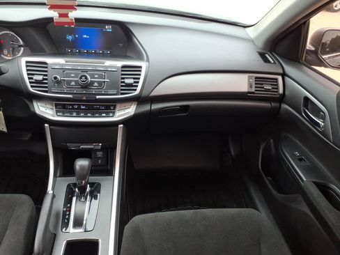 Used 2013 Honda Accord LX image 6