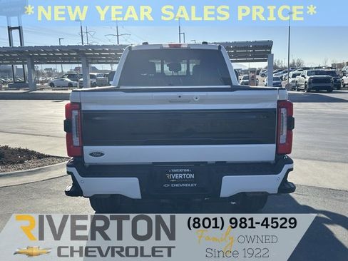 Used 2025 Ford F350 Platinum image 28