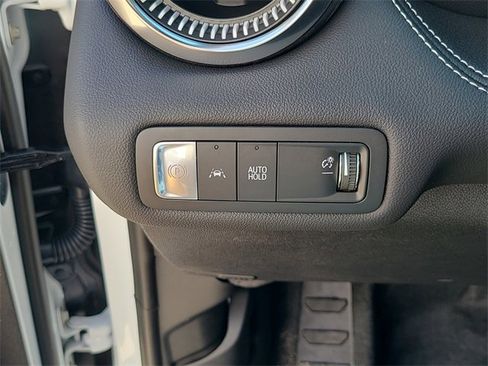 New 2025 Chevrolet Blazer EV LT image 24