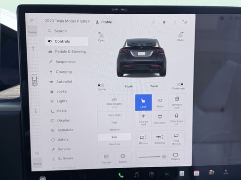 Used 2023 Tesla Model X image 70