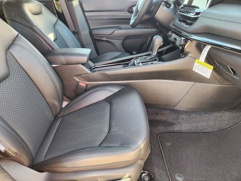 New 2026 Jeep Compass Latitude AWD/4WD image 13