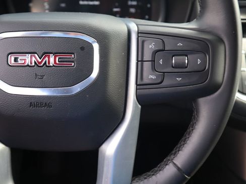Used 2023 GMC Yukon XL SLE AWD/4WD image 20