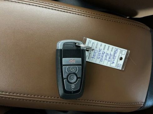 Used 2023 Ford Bronco Sport Outer Banks w/ Tech Package AWD/4WD image 21