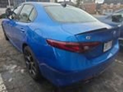 Used 2023 Alfa Romeo Giulia Veloce image 4