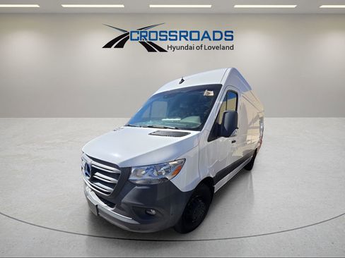 Used 2022 Mercedes-Benz Sprinter 3500 w/ Parking Package image 10